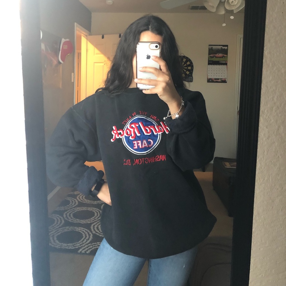 Hard Rock Cafe sweatshirt